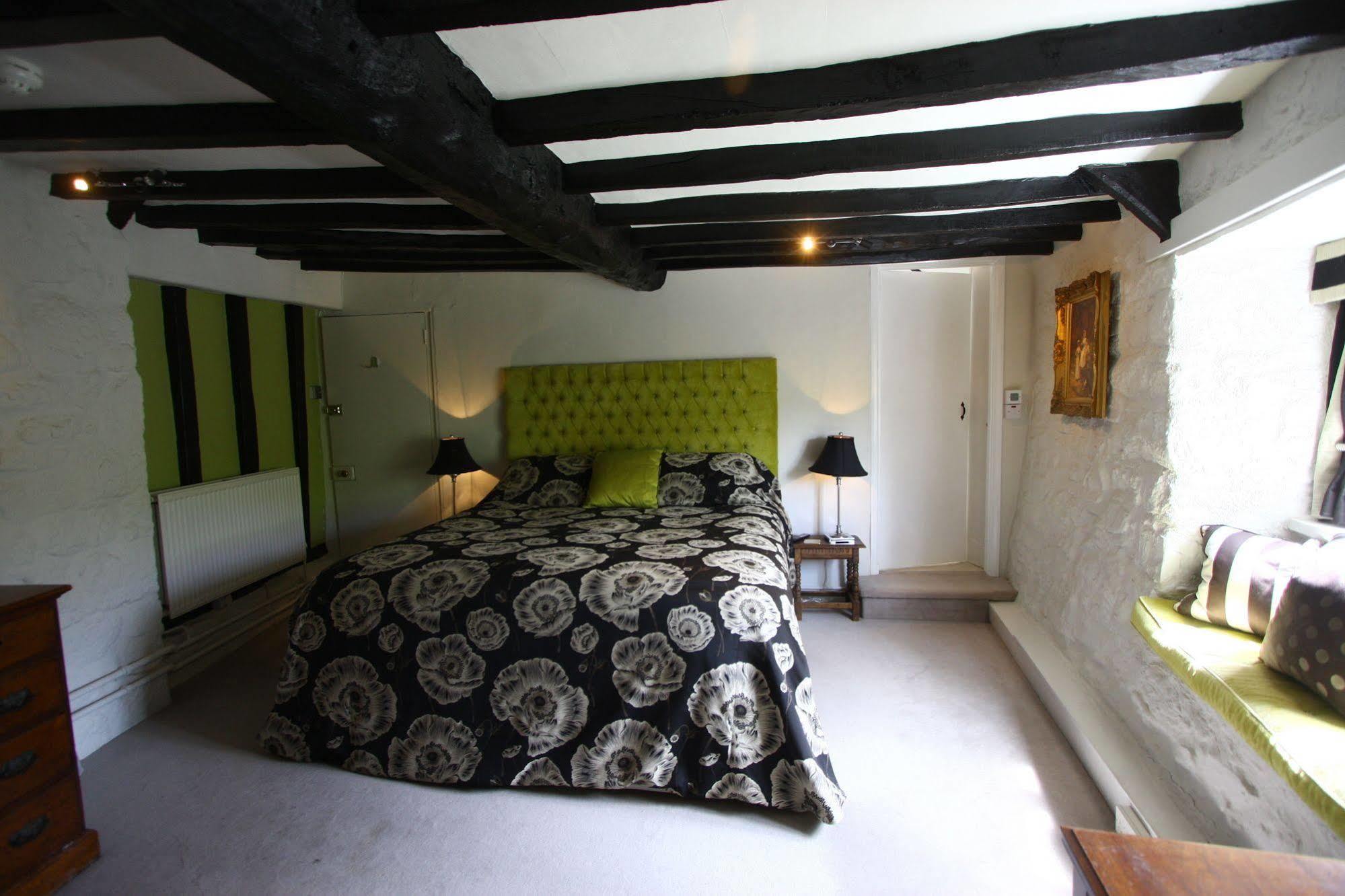 The Oxenham Arms Hotel Devon South Zeal Bagian luar foto
